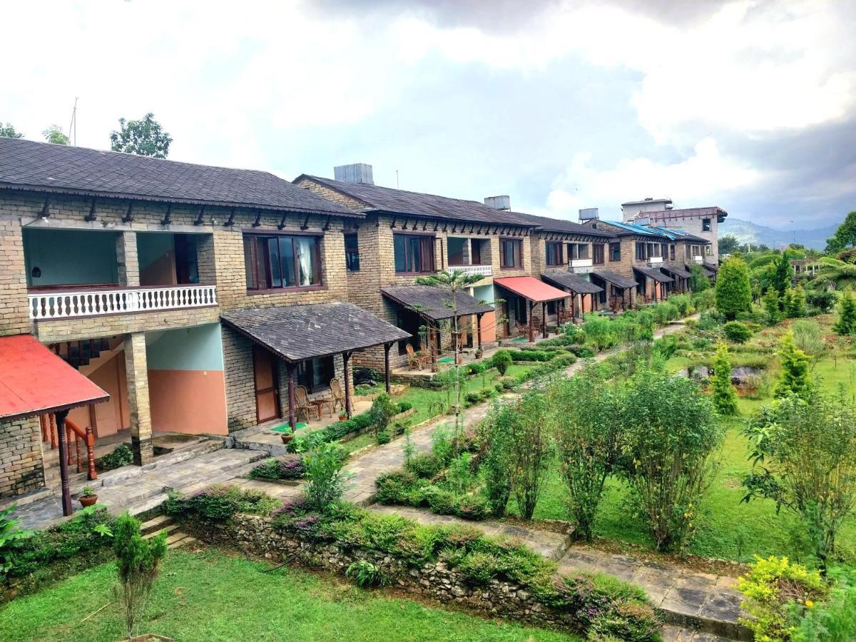 Himalayan Deurali Resort Pókhara Exteriér fotografie