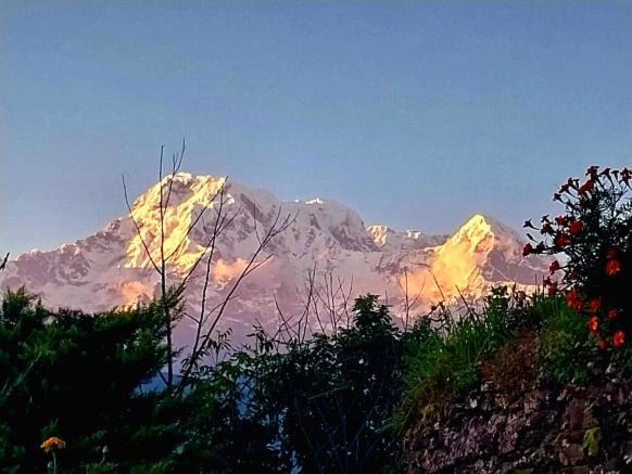 Himalayan Deurali Resort Pókhara Exteriér fotografie
