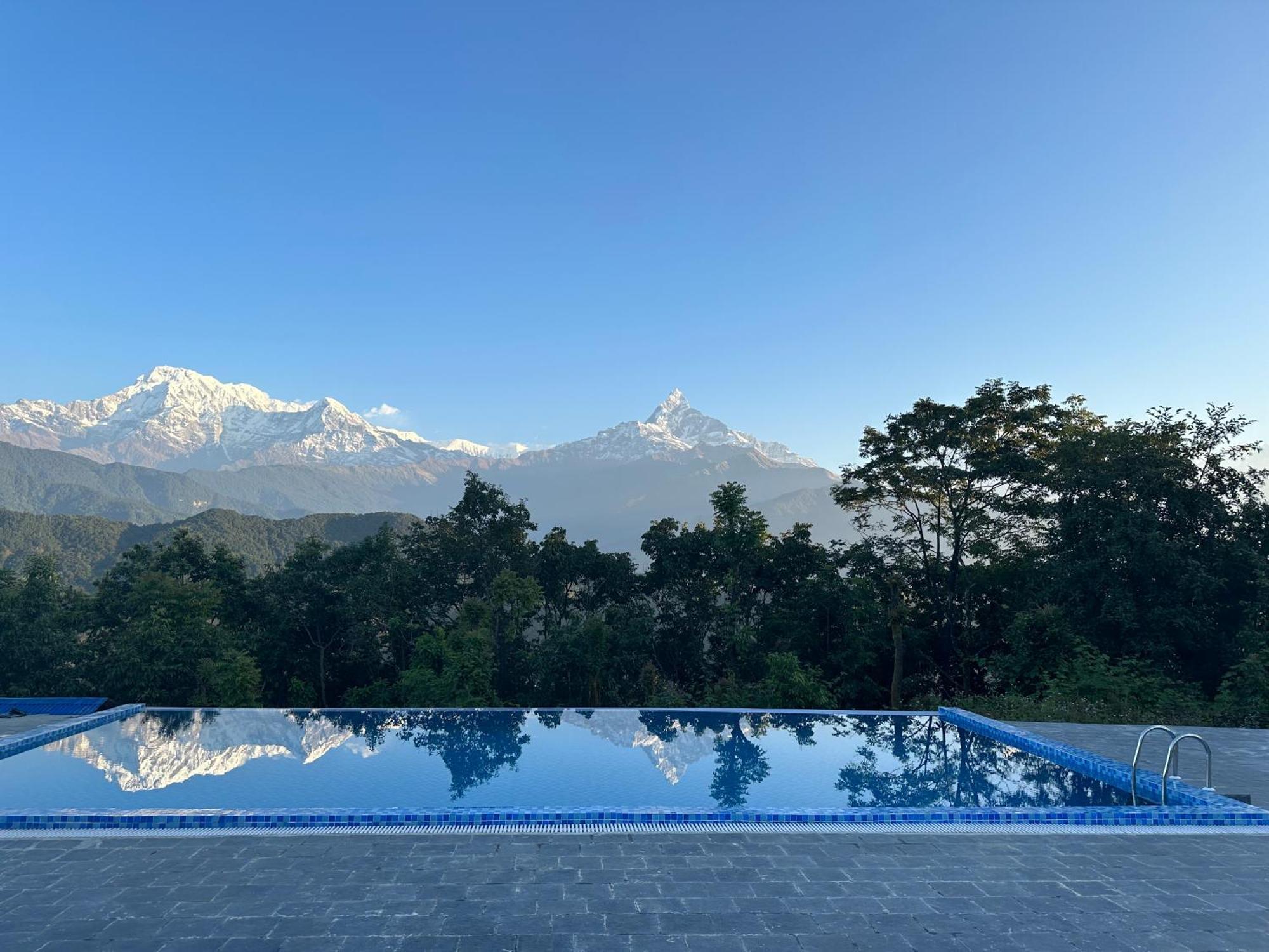 Himalayan Deurali Resort Pókhara Exteriér fotografie