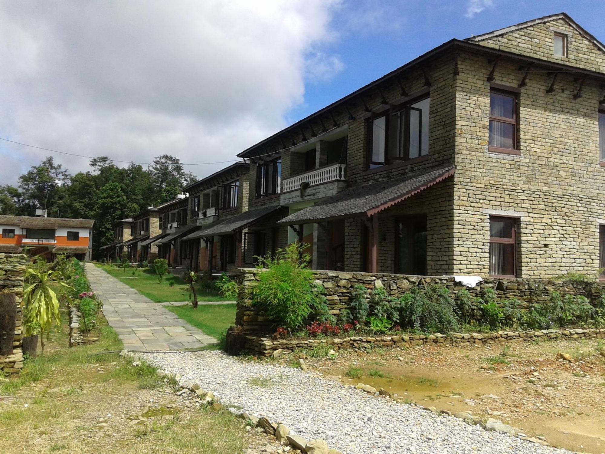 Himalayan Deurali Resort Pókhara Exteriér fotografie