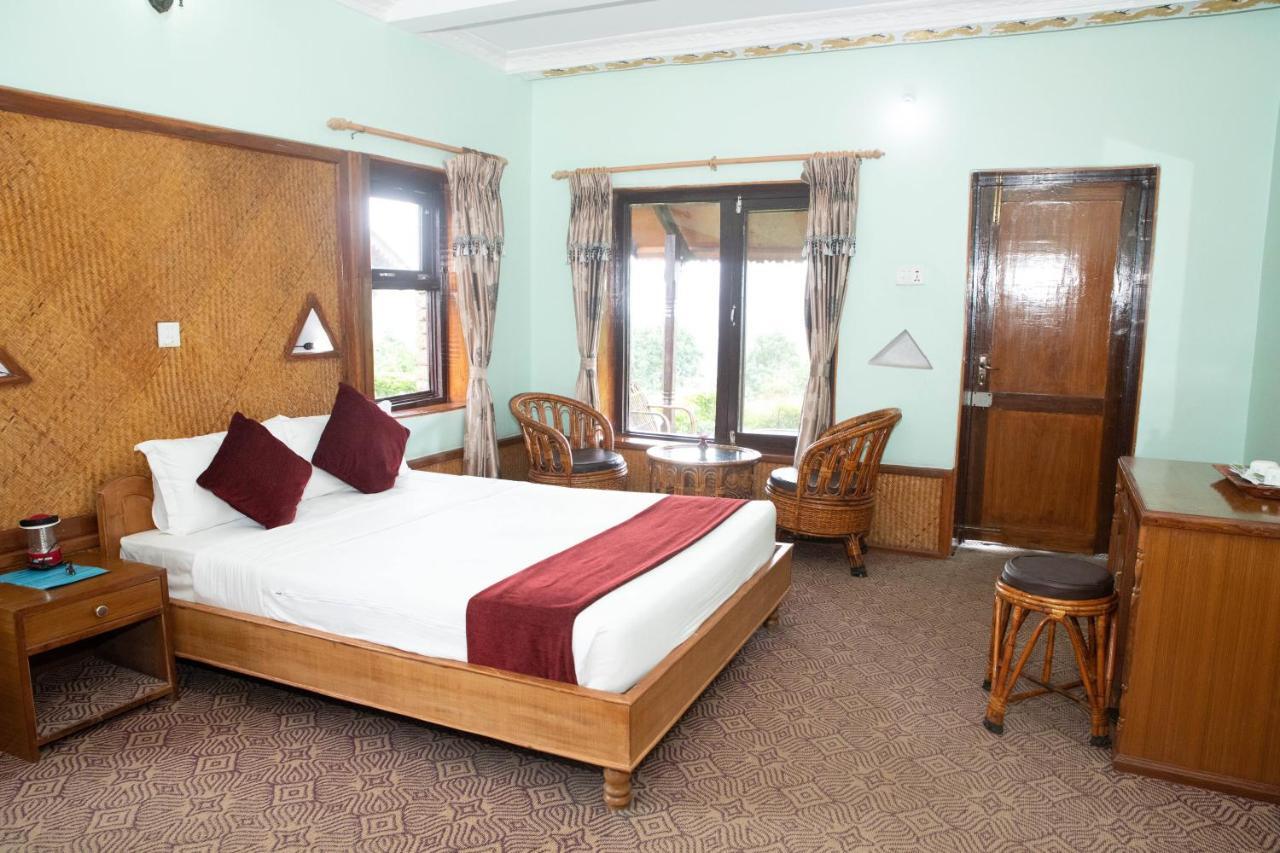 Himalayan Deurali Resort Pókhara Exteriér fotografie